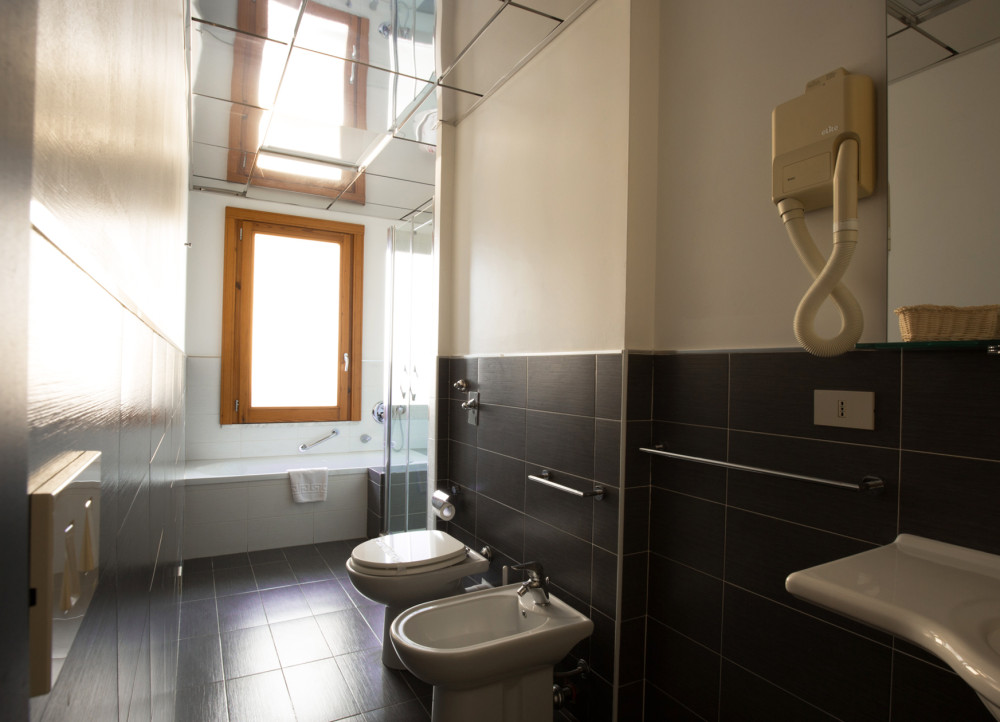 media.Slide_Appartamento_Executive_5Marbela_Apartments_Suite_Palermo