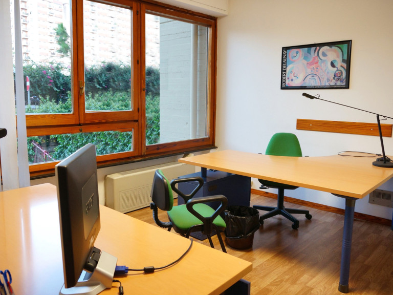 media.Slide_Uffici_1Marbela_Apartments_Suite_Palermo